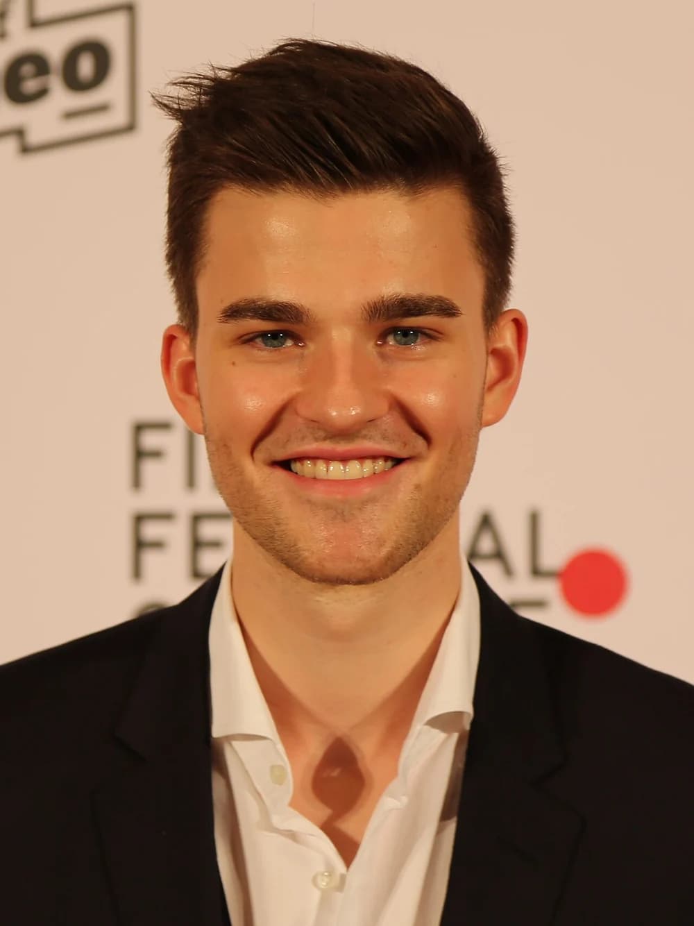Portrait of Patrick Mölleken
