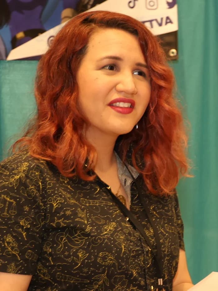 Portrait of Dawn Bennett